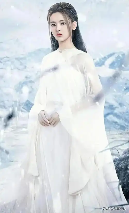 杨超越明星壁纸十一
