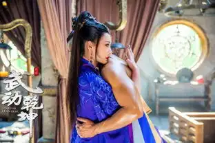 柳岩为肌肉男吴尊疗伤魅惑妖娆搭档上演虐情戏码
