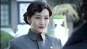 朱一龙抱着安以轩,正开心却立马变脸,原来他想起这事
