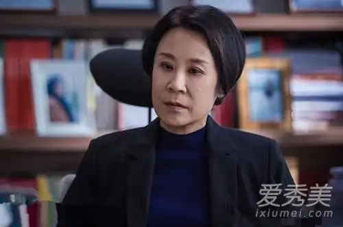 急诊科医生郑岚和江晓琪父母的死有什么关系郑岚是好人吗