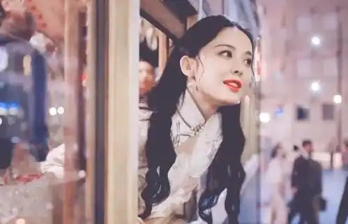 景甜司藤再掀旗袍热,宋轶倪妮被cue,谁是最美旗袍女神