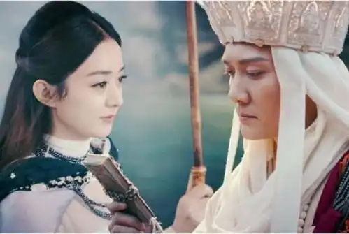 赵丽颖产后首次发文,大方晒出六张照片,冯绍峰紧接着甜蜜撒糖
