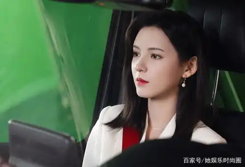 张予曦又一甜宠剧将播,男主颜值不输成毅,光看剧照就被甜到了
