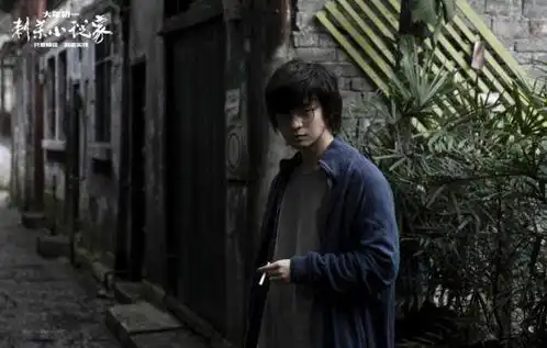 董子健撞脸菅田将晖,气质邪魅造型太破格,网友没人能抗拒
