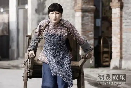 滚滚红尘吉林首播秦岚青楼女变大姐头
