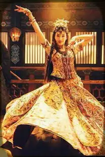 国际电影节众女神红毯秀美如画,张天爱却老成了这样
