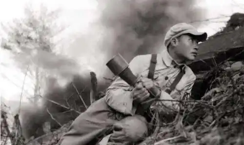 电影上甘岭上映时,这位上甘岭战役的主将,为何起身就走
