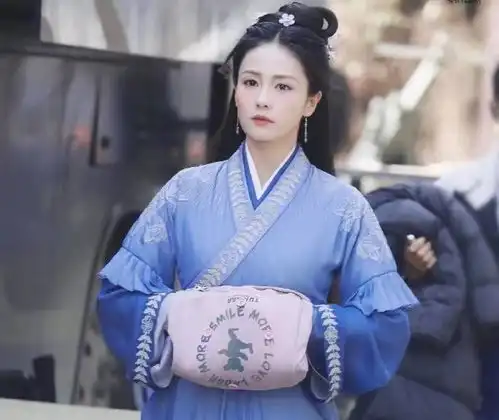 又一部古装剧定档,任嘉伦出演男主并不意外,看到女主小鹿乱撞
