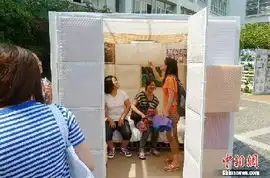 世界各地令人心酸的蜗居