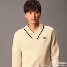 古剑奇谭帅哥现代装李易峰呆萌乔振宇侧颜逆天