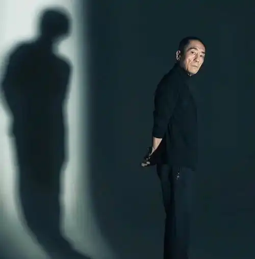 张艺谋满江红正式开机海报暗藏杀机,网传阵容更是亮点