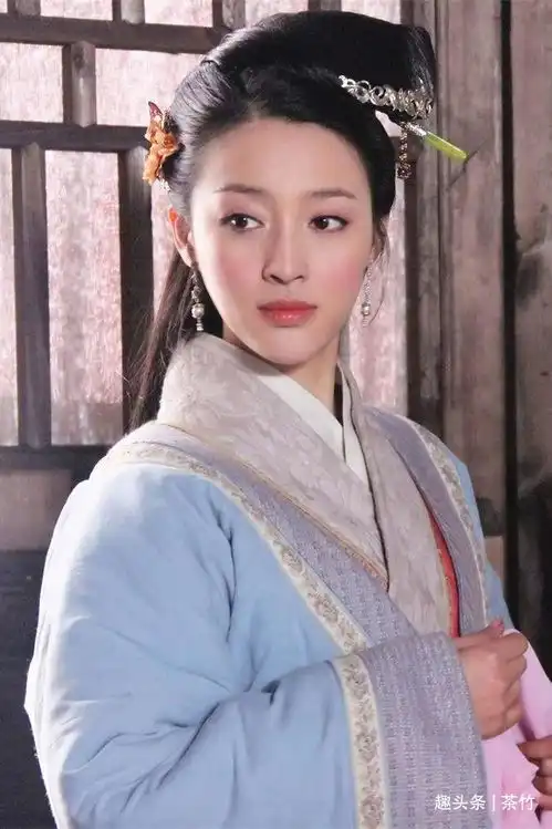 孤芳不自赏的最美女神甘婷婷
