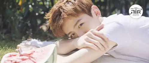 超多明星艺人都找ta拍照,他的照片到底有什么魔力
