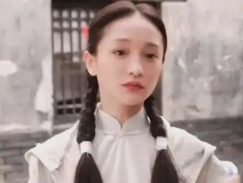 周迅28年经历9段感情,天生的演员,可是感情很不顺

