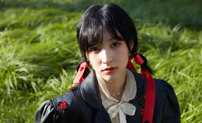 华晨宇的女友王悦伊,是苍兰诀的演员,在宣传的时候没带上她
