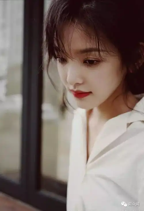 悲伤逆流成河顾森湘淘宝模特变票房女王,全靠那张脸