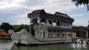 国庆最堵车的几大景区堵得人发慌,堵得没了轻松游玩的心思