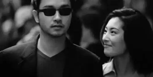 星月童话人生若只如初见,生命有什么可以比得上爱得精彩
