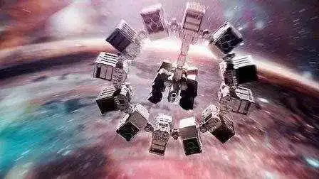 科学说存在十一维度,而人类目前连四维都想像不出
