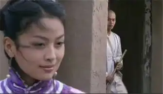 金庸武侠书剑恩仇录武功前十名,第一天虹大师,第二天镜大师
