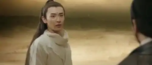 灵魂摆渡长生回到黄泉,只剩下一堆沙子,孟婆庄跟三七都不见了

