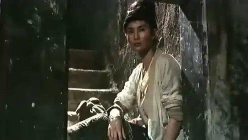 新龙门客栈有人举报周淮安不见了,淮安回到客栈,淮安发现机关