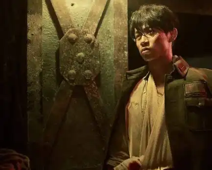 魏晨从小鲜肉到硬汉,八佰和金刚川让他转型成功
