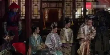 端妃此时信口开河,甄嬛听了又惊又喜,为何华妃却恨得咬牙切齿