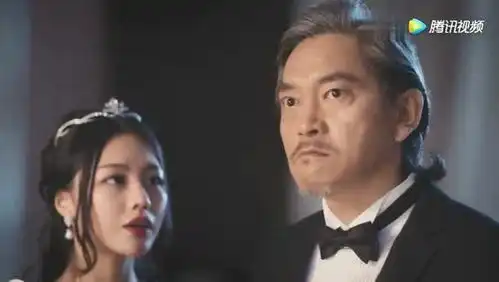 惹上冷殿下灰姑娘被冷殿下拉到舞台上宣布订婚消息,太突然了题
