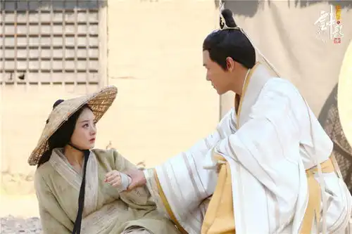 云中歌赵丽颖二度毁容再演百合变身医神
