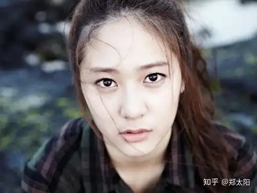 有没有特别好看的小姐姐啊.求安利呀tt.
