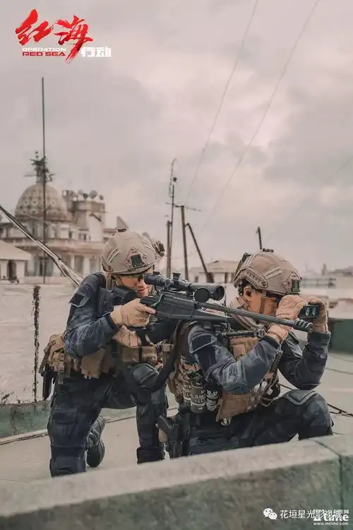 林超贤红海行动发全地形版剧照水陆空三栖装备齐上阵助力蛟龙出征