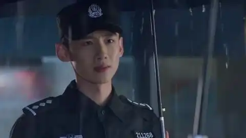 你是我的城池营垒女配
