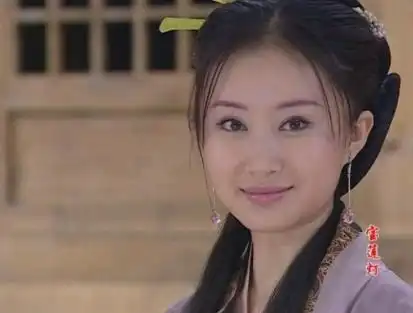 还记得被整容害了的舒畅吗今取出假体仿妆司藤,颜值不输景甜