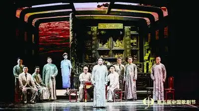 歌唱伟大时代彰显中国风格