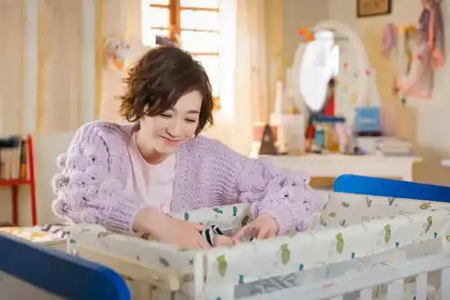 天生观众缘为现代女性代言的李小冉包揽收视冠亚剧,靠的可不是运气