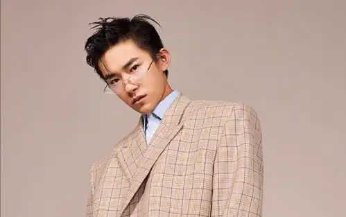 易烊千玺面对成长的未知和挑战,这个男孩会带给我们什么惊喜
