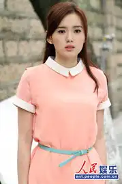 江铠同等待绽放曝剧照引领夏季淑女裙装

