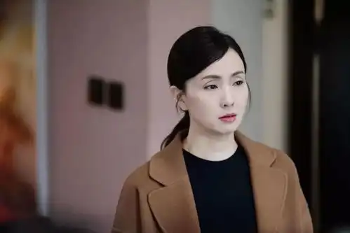 47岁仍娇俏似少女,小陶虹冻龄姣好的身材是怎么养成的
