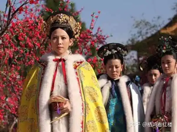 甄嬛传里端妃为何收养温宜公主,而不收养无人照顾的四阿哥