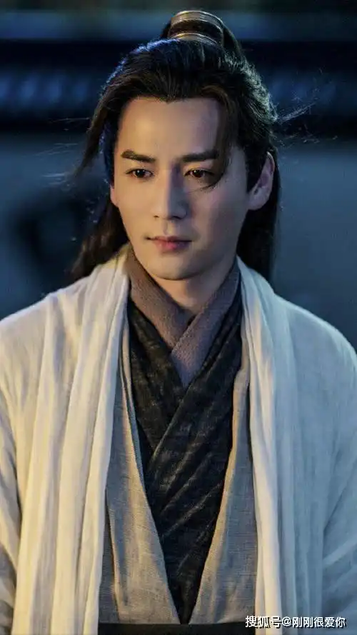 眼熟却叫不出名字的明星,知道两个很厉害了,没人能全叫出名字