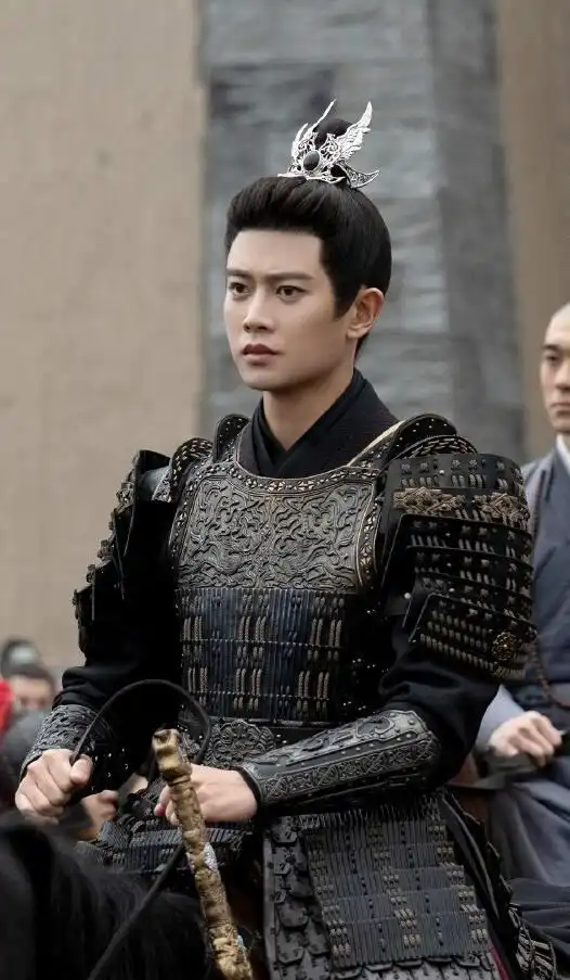 共情力不行别怪剧情,这8位演活的角色个个经典,犹如本人现世