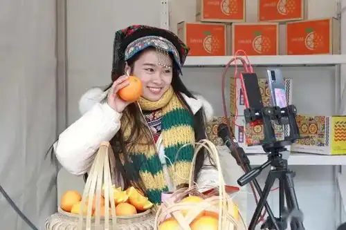 橘子红了这么多网红都来帮忙,你还等啥
