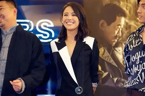 国版太阳的后裔将播,剧照曝光超养眼,男女主都是老熟人