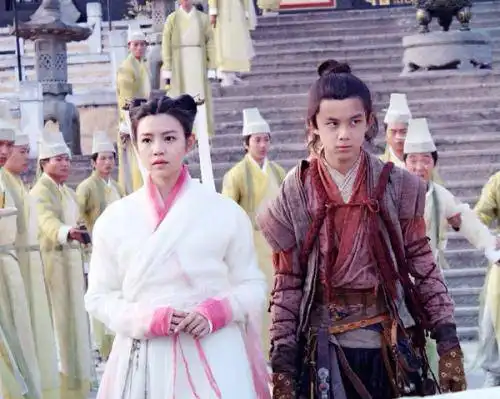 章子怡们为何宁愿被嘲丫头教也要演少女这里面讲究可太多了
