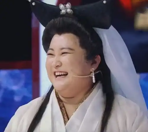 贾玲不适合出演杨贵妃看见定妆照后,网友本尊穿越我都信