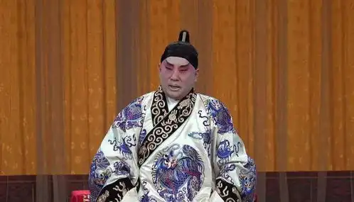 郭德纲唱的京剧不属于麒派,这与他是否拜师没有关系
