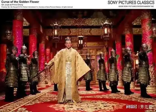 满城尽带黄金甲菊花残其实是一个悲伤的故事

