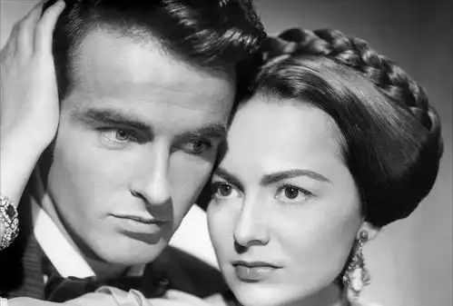 80年前出演乱世佳人,用罢演抗争好莱坞的陋习,如今她活成了103岁的传奇
