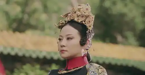 她是金鸡百花影后凭延禧攻略翻红,67岁至今未育6岁养女曝光
